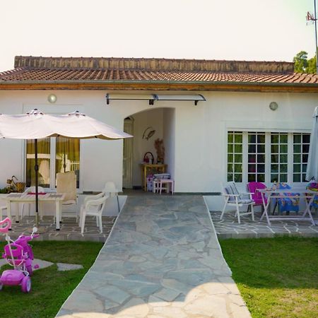 Maria'S Beach House โปไลโครโน ภายนอก รูปภาพ