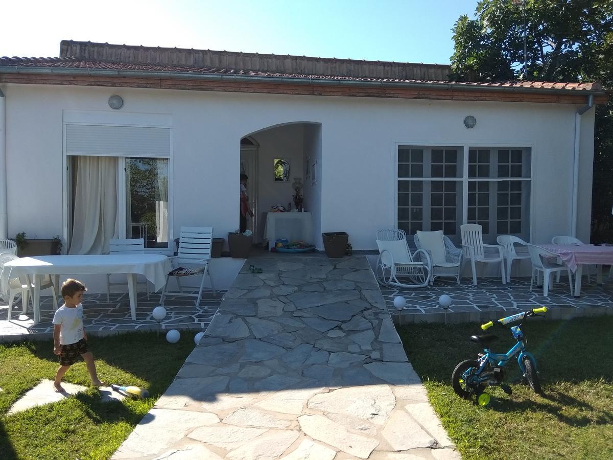 Maria'S Beach House โปไลโครโน ภายนอก รูปภาพ